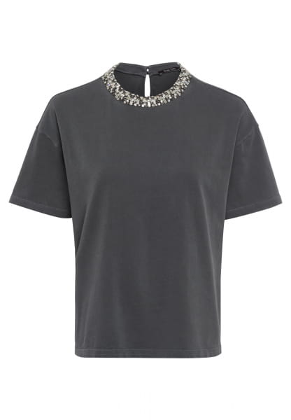 T-Shirt mit Pailleten und Stickerrei