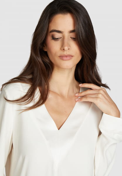 Blouse with satin details