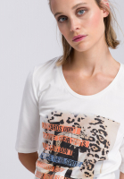 T-shirt mit Collagenprint