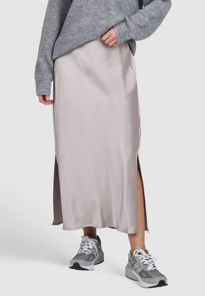 Stretch satin maxi skirt