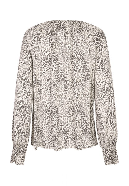 Blouse made from minimal leopard print
