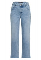 Jeans mit mittelblauer Waschung