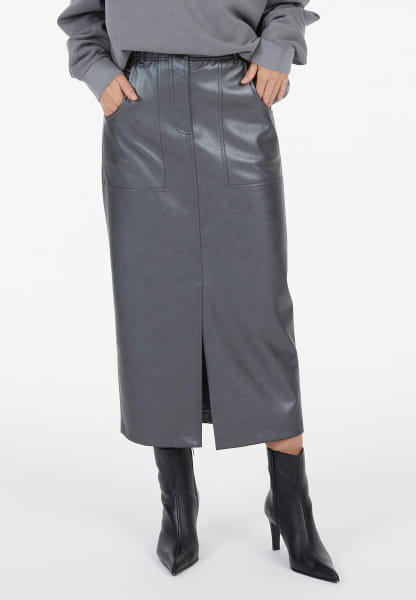 Rock aus veganem Leder