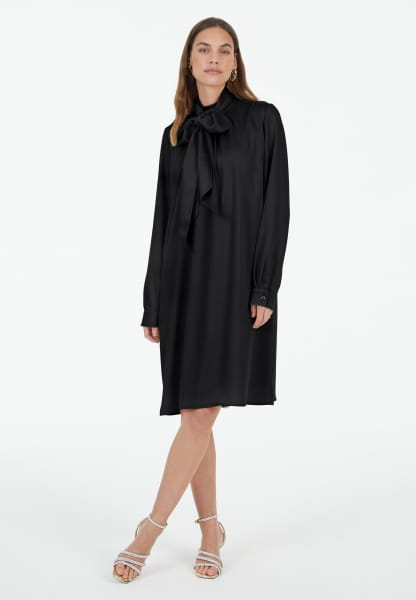 Dress in matt satin