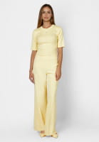 Flared Hose aus weich fallendem Stoff