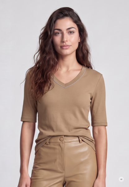 Rippshirt mit Schmuckkante