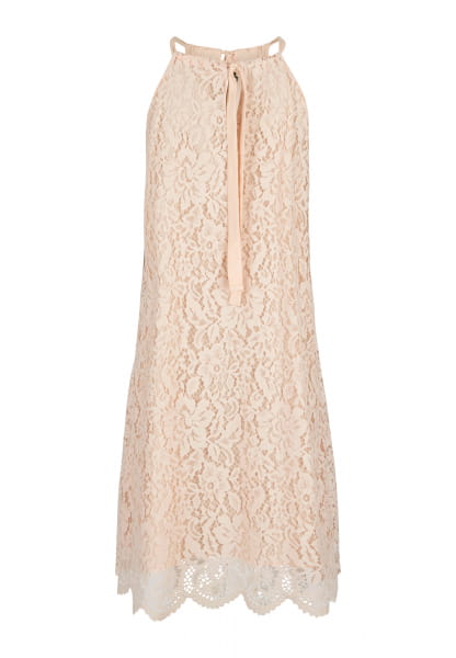 Dress in lace look