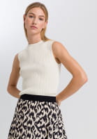 Knitted top from lurex rib