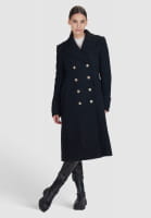 Coat made from recycled wool blend