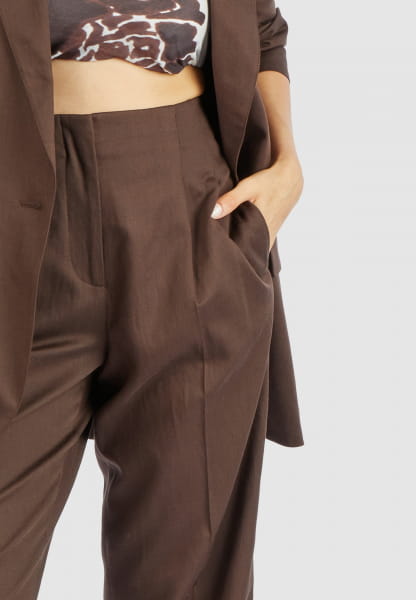 Marlene trousers in a light linen blend