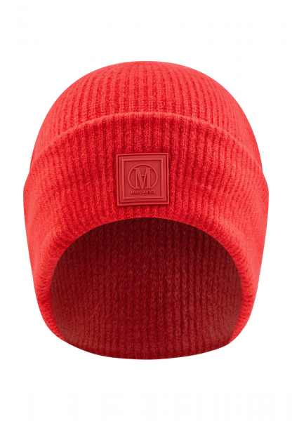 Knitted cap with tonal badge