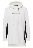 Hoodie with effective contrasting inserts