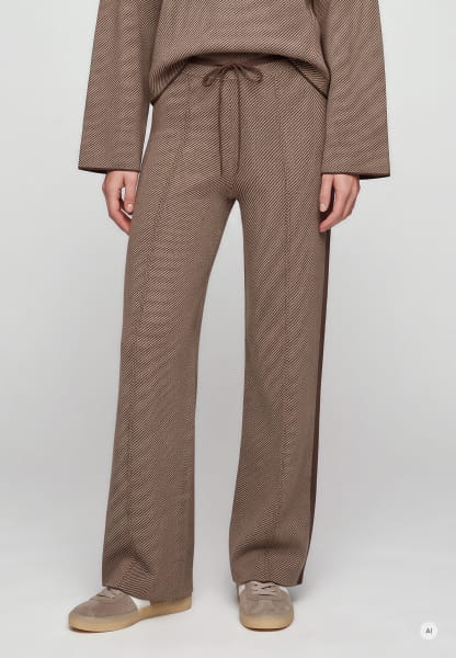Strickhose mit Seitenstreifen