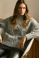 Pullover mit grobem Zopfmuster