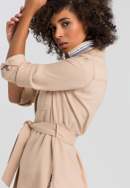 Blouse jacket in structured-look