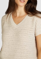 V-neck sweater in a textured pattern