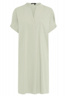 Poplin dress with V-neck