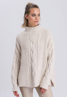 Oversize-Pullover mit Zopfmuster