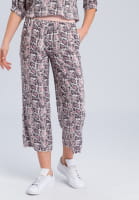 Pyjama bottoms with dark snake print (shortened)
