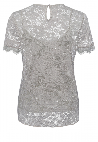 Shirt made from fine lace