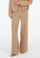 Hose im klassischen Look