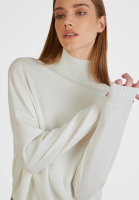 Sweater with turtle neck