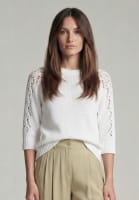 Sweater with ajour inserts