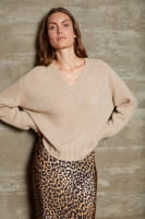 Cashmere sweater with V-neck