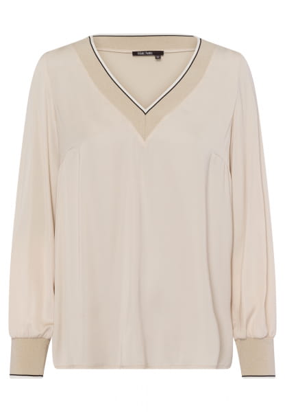 Bluse aus edlem Satin