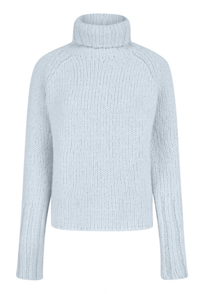 Turtleneck sweater with raglan sleeves