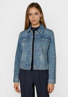 Denim jacket with drop needle pattern