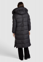 Outdoor coat with voluminous hood