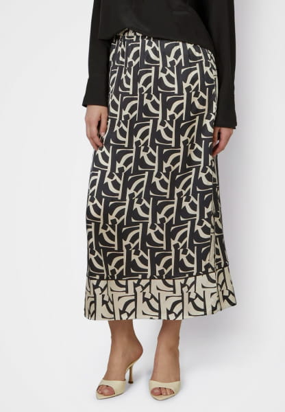 Rock mit grafischem Print