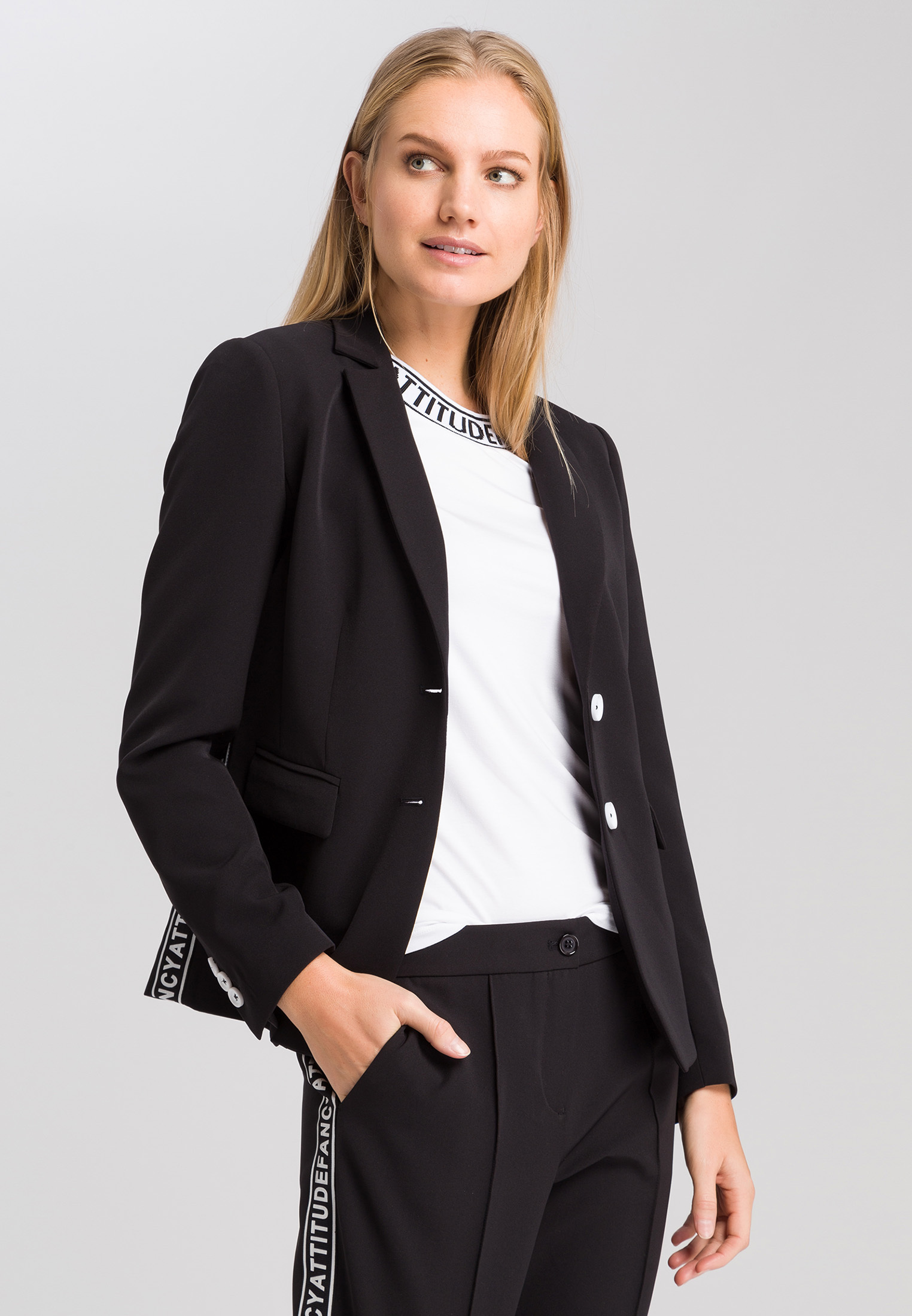 blazer without lapel