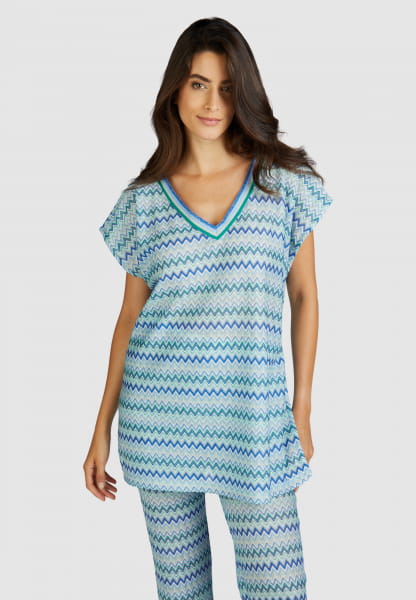 Tunic top with zig-zag pattern