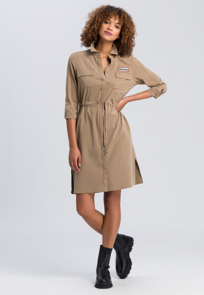 Safari dress made of sustainable twill with neon badge