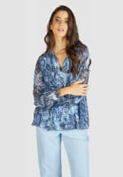 Blouse shirt with snake print