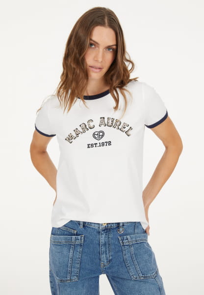T-shirt with rhinestone appliqué