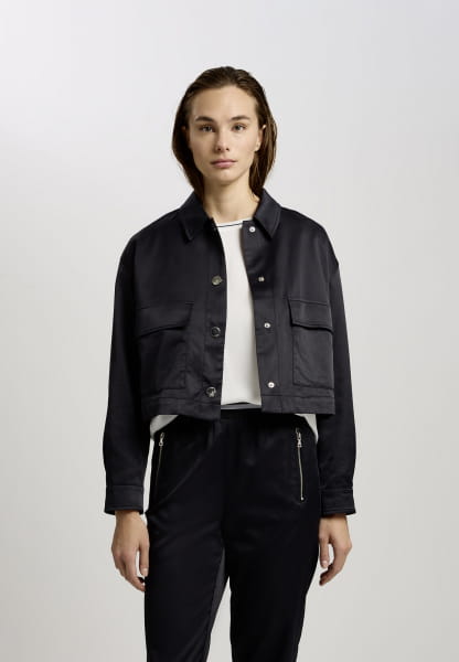 Jacket with patch pockets in satin