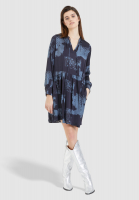Dress with maxi print