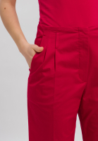Pleated trousers from sporty cotton