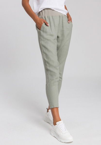 Pants from sustainable linen