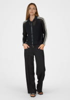 Pants made from textured jersey