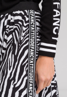 Pleated skirt with zebra print