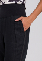 Pants with ribbed cuffs