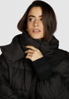 Long puffer jacket with contrast details