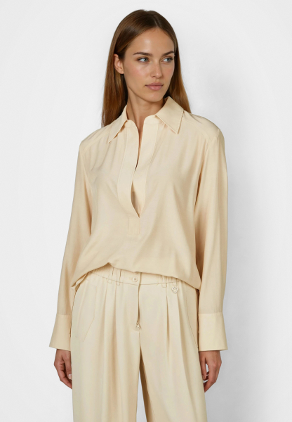 Bluse mit Polokragen