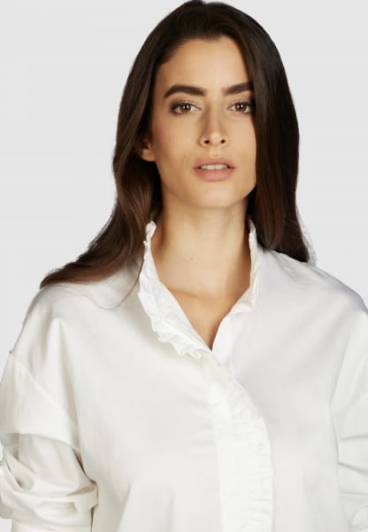 Shirt with ruffle details