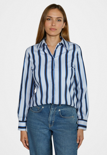 Narrow striped shirt