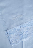 Cotton cloth with lace trim